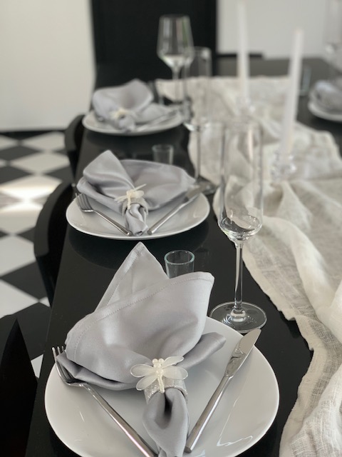 Dekorativni prsten za salvete Tisin cvet