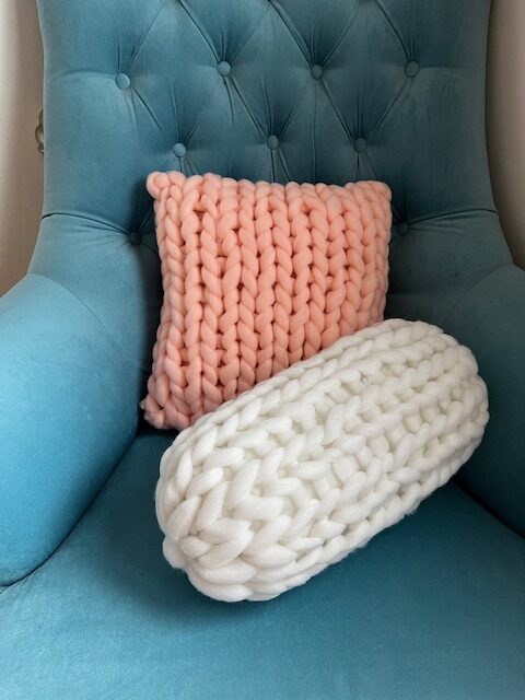 Dekorativni jastuk od super debele vune roze