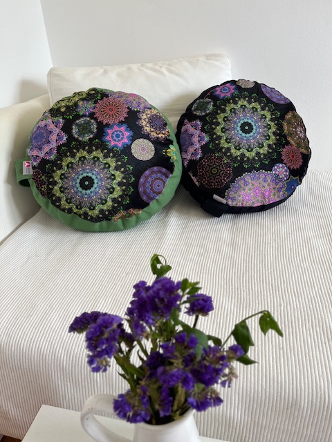 Okrugli zafu joga jastuk Mandala vatromet