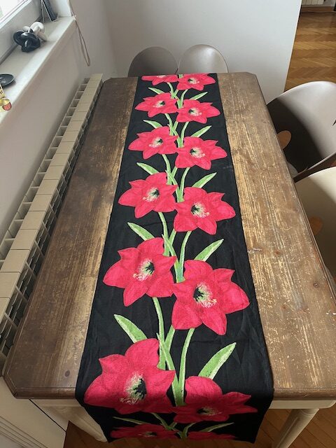 Pamučni raner nadstoljnjak crvene lale